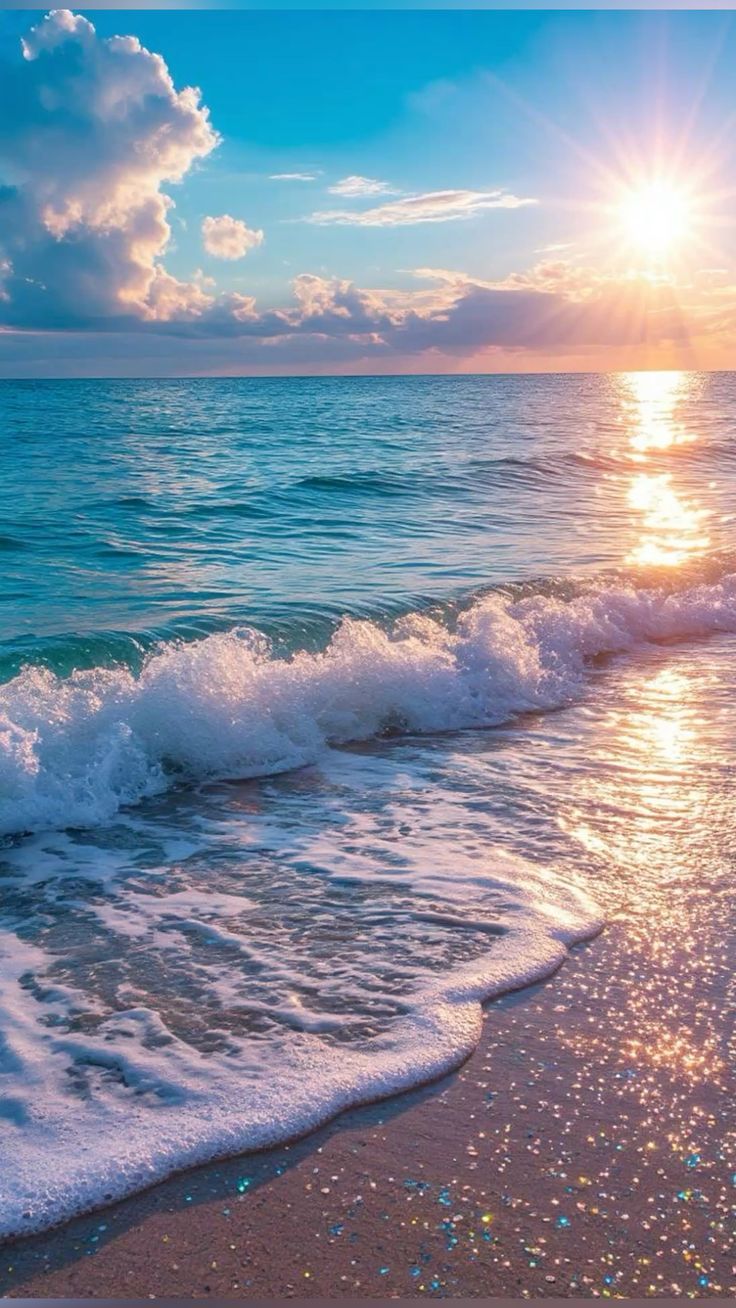 Sunset Waves on Ocean Horizon Download Wallpapers