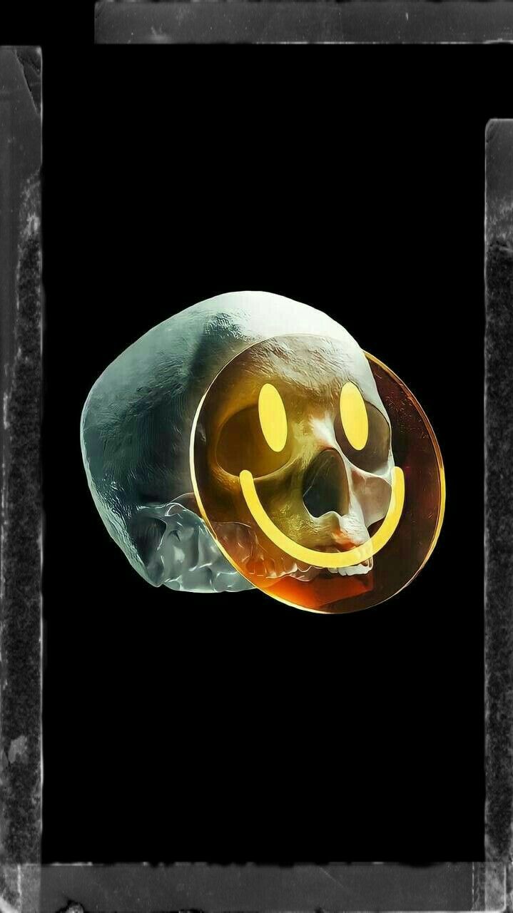 Deadly smile Download Wallpapers
