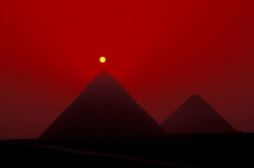 Pyramid Download Wallpapers