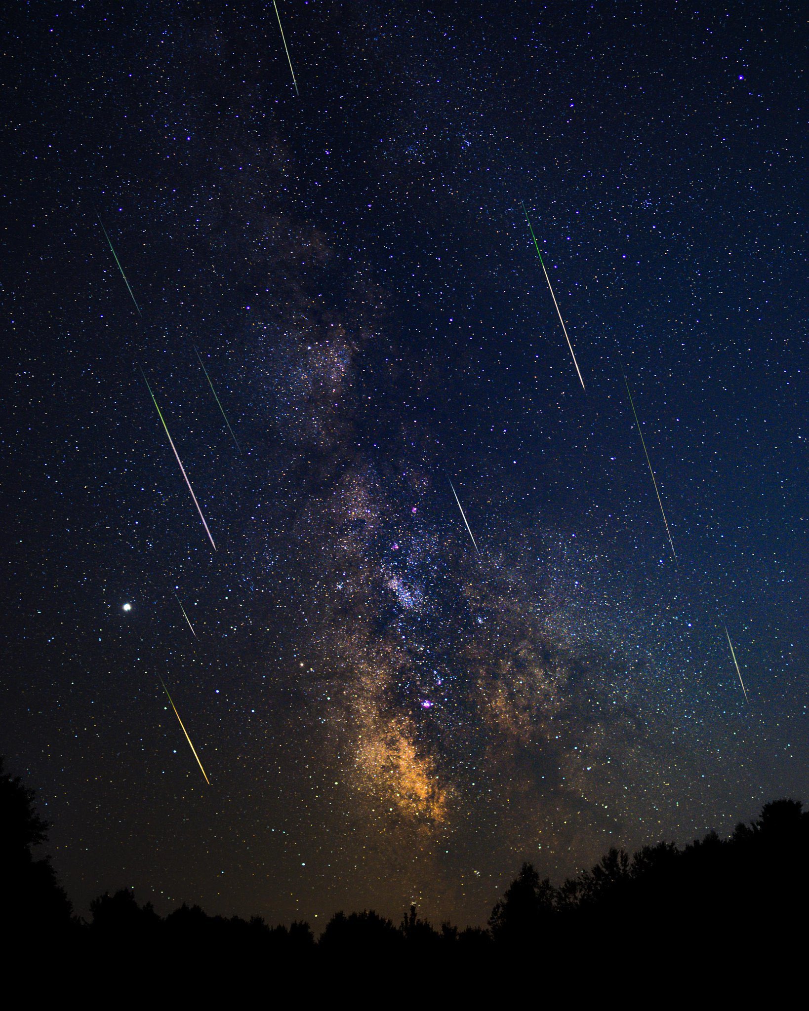 Meteor Shower Download Wallpapers