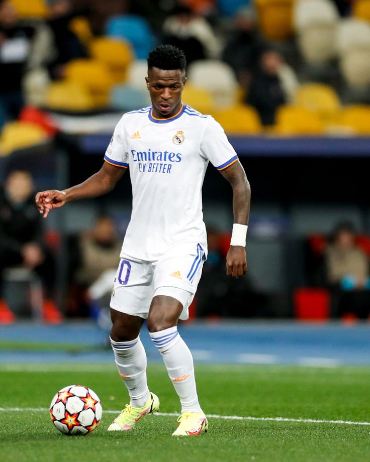 Vinicius Jr Download Wallpapers