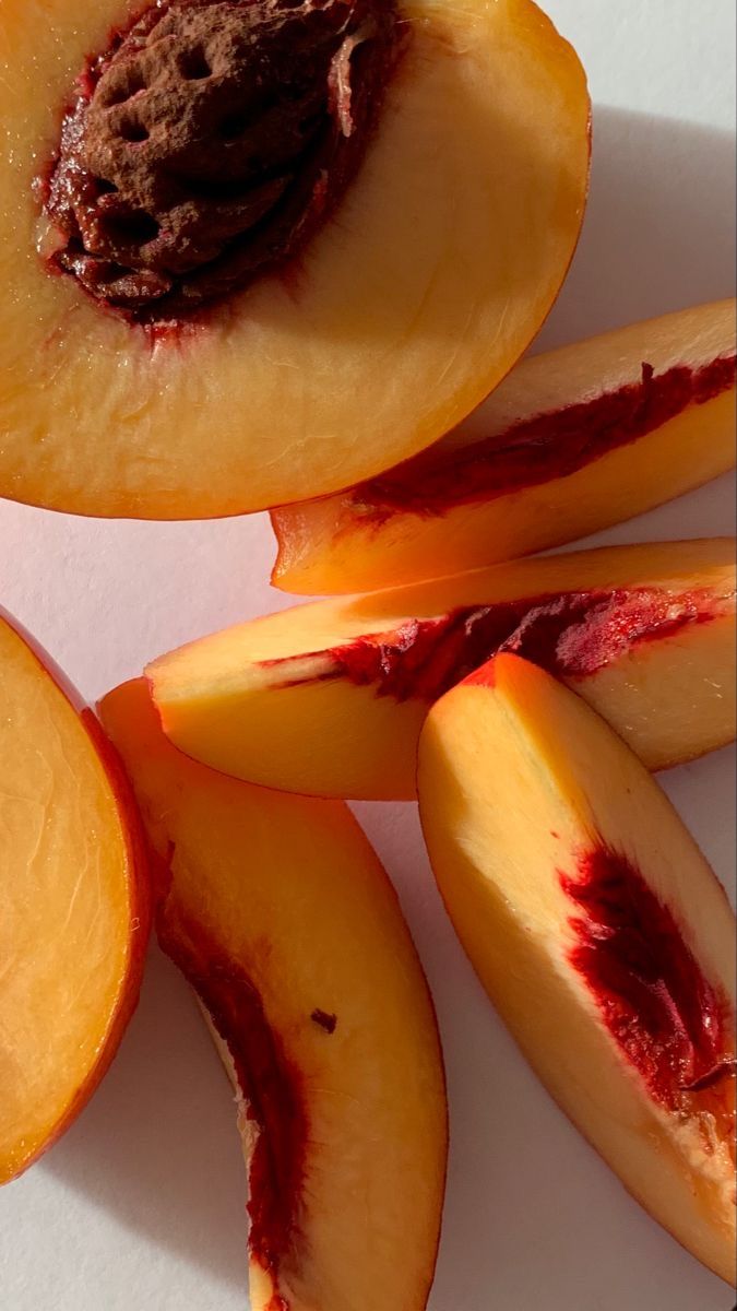🍑 Download Wallpapers