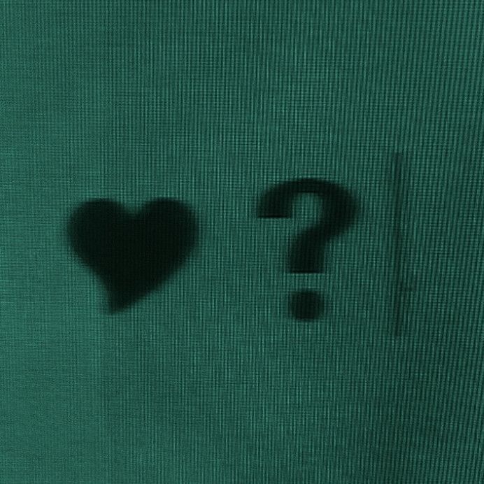 Am I in love? Download Wallpapers