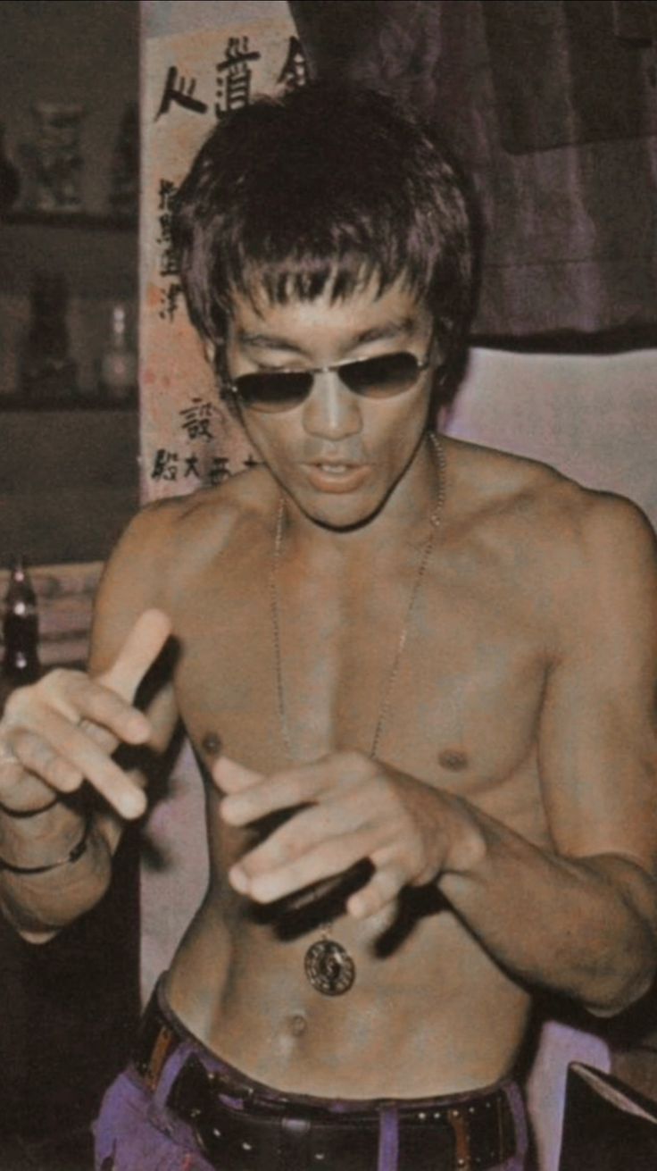 Bruce Lee Download Wallpapers